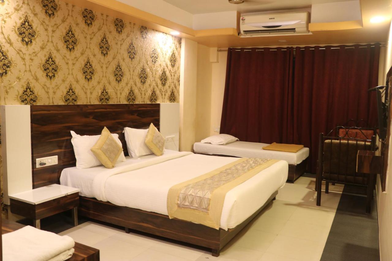 Mountview Resort 罗纳瓦拉 外观 照片