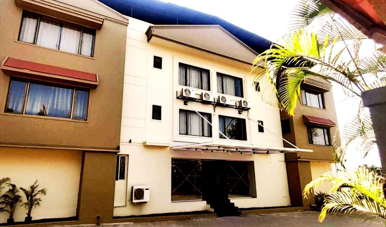 Mountview Resort 罗纳瓦拉 外观 照片