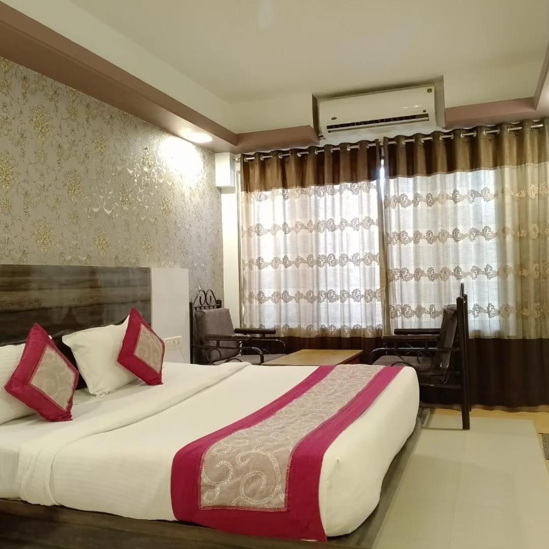 Mountview Resort 罗纳瓦拉 外观 照片